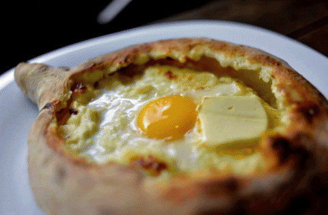 Georgian cheese bread among world’s top 40 best street foods geotv.ge